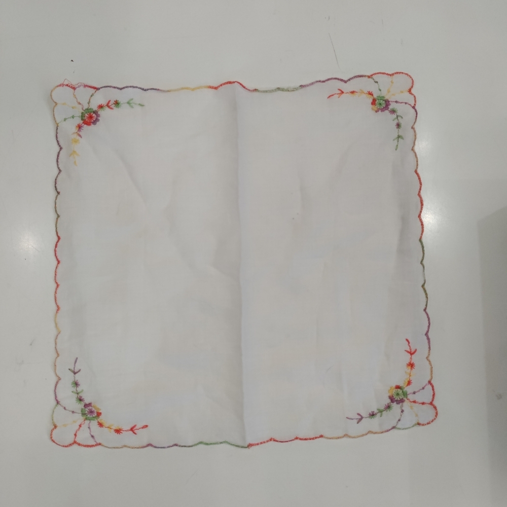 ✨ 4/$15 Vintage Hankie